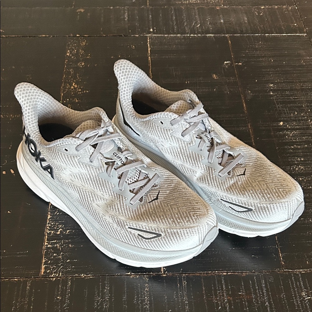 Hoka Men's Clifton 9